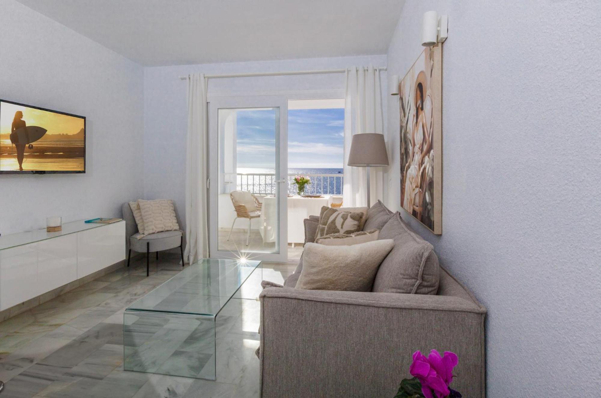 Oceanfront Mijas Apartment Exterior photo
