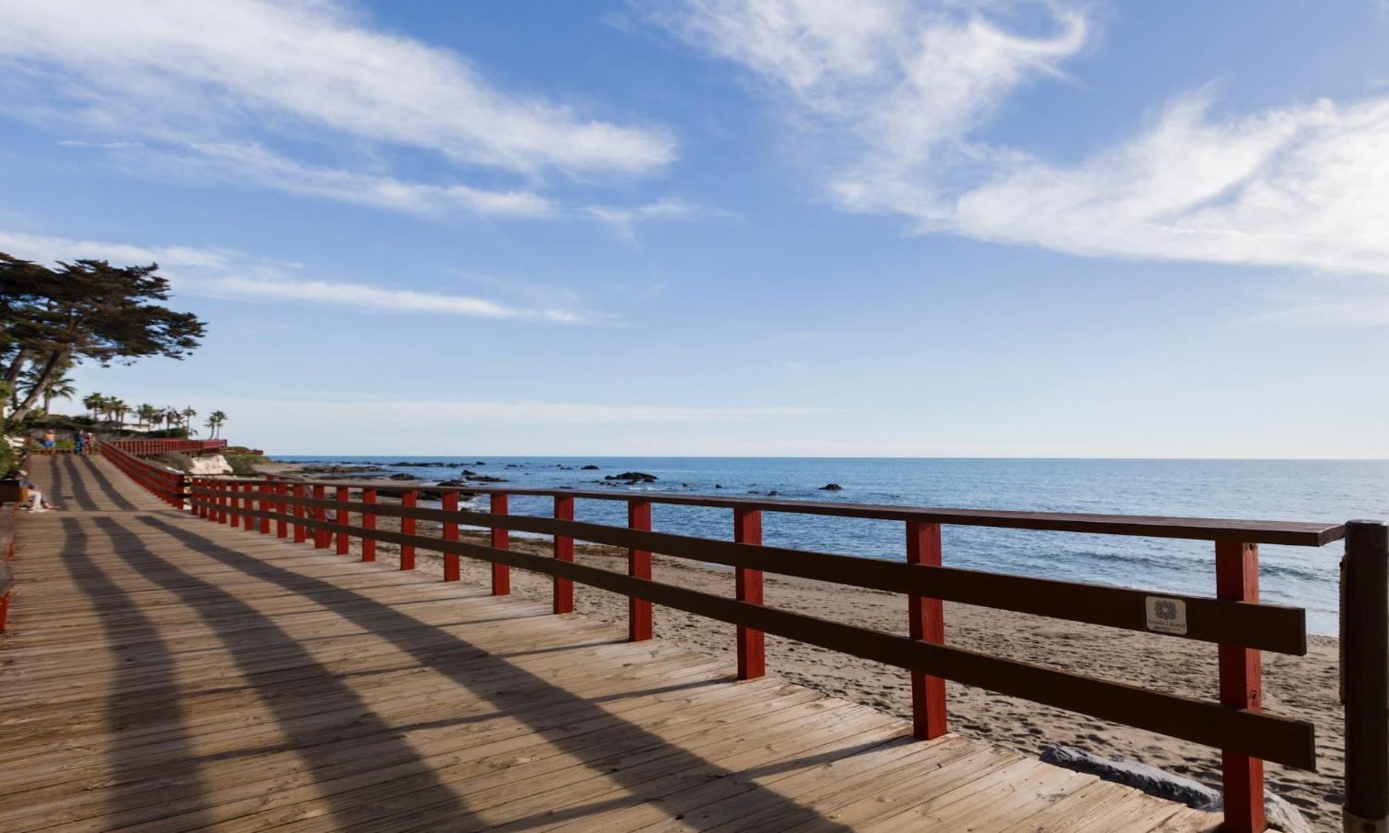Oceanfront Mijas Apartment Exterior photo